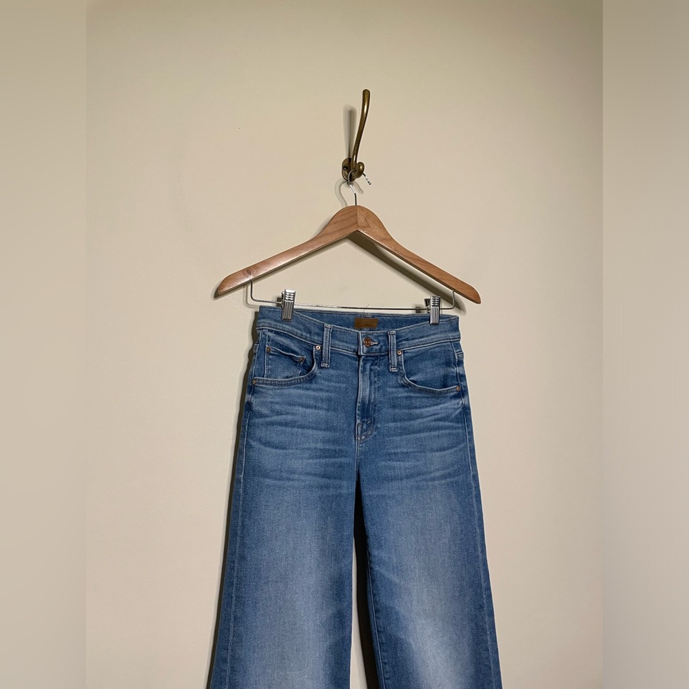 MOTHER Mid Rise Rambler Zip Ankle Fray in Enjoy The Joy - Picture 6 of 10